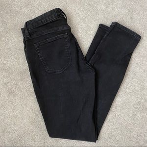 Gap Curvy Skinny Mid-rise Black Jeans